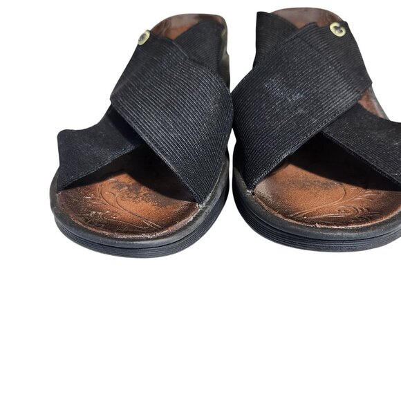 Bzees Black Criss-Cross Slide Sandals With Wedge Heel & Textured Sole - Picture 3 of 9